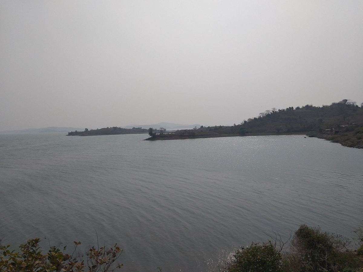 Tapi Riverfront, Surat